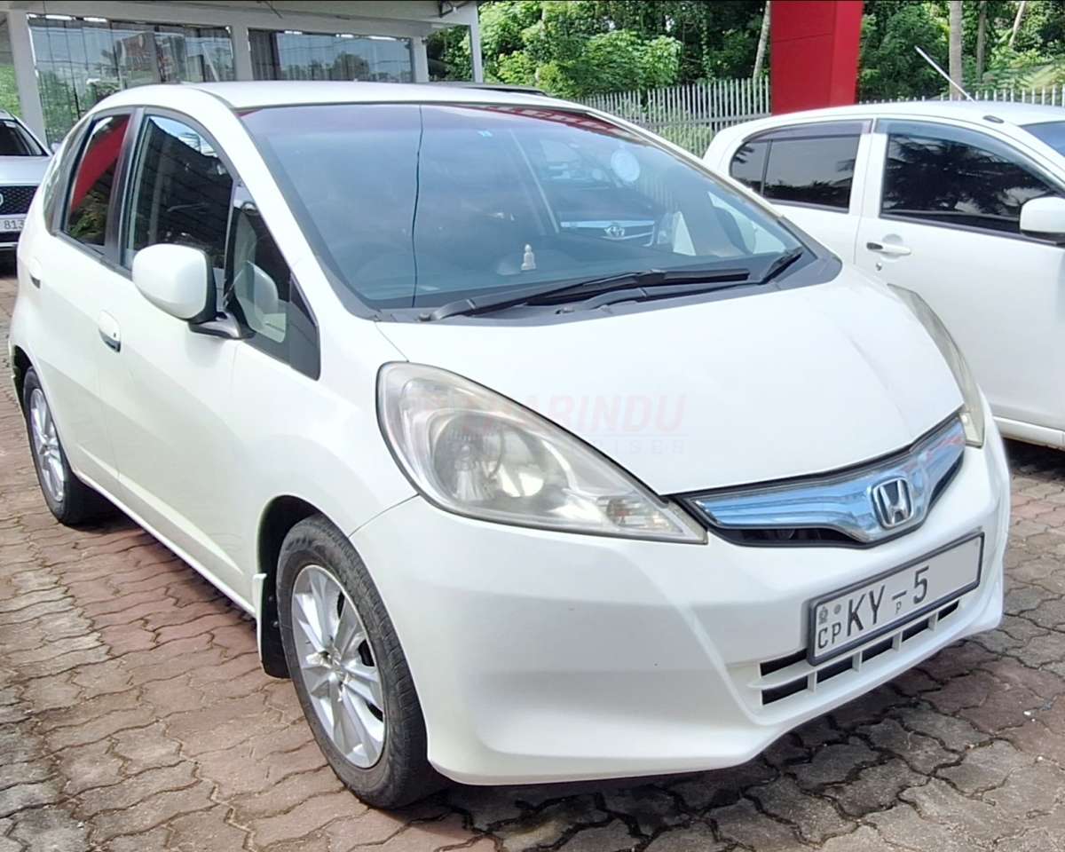 Honda Fit GP1 Navy Premium
