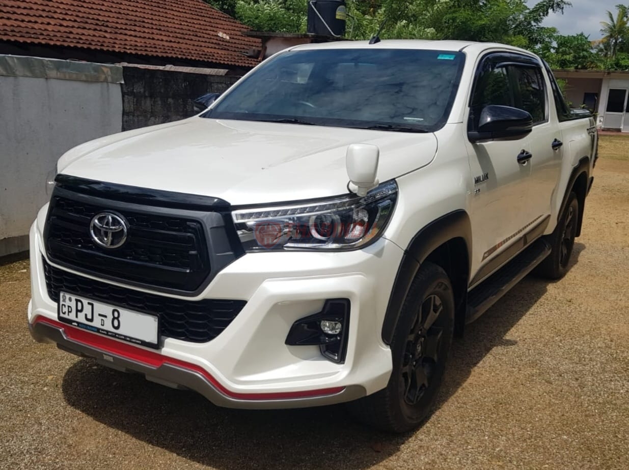 Toyota HILUX ROCCO 