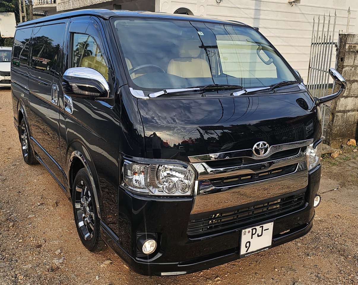Toyota KDH Super GL Dark prime 